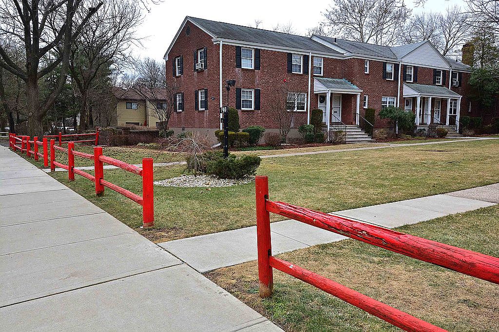 190 Knickerbocker Rd APT 8, Englewood, NJ 07631 Zillow