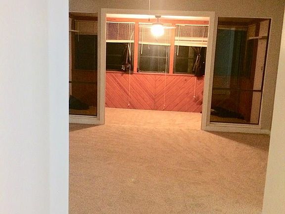 5th image of 42 Club House Dr APT 206