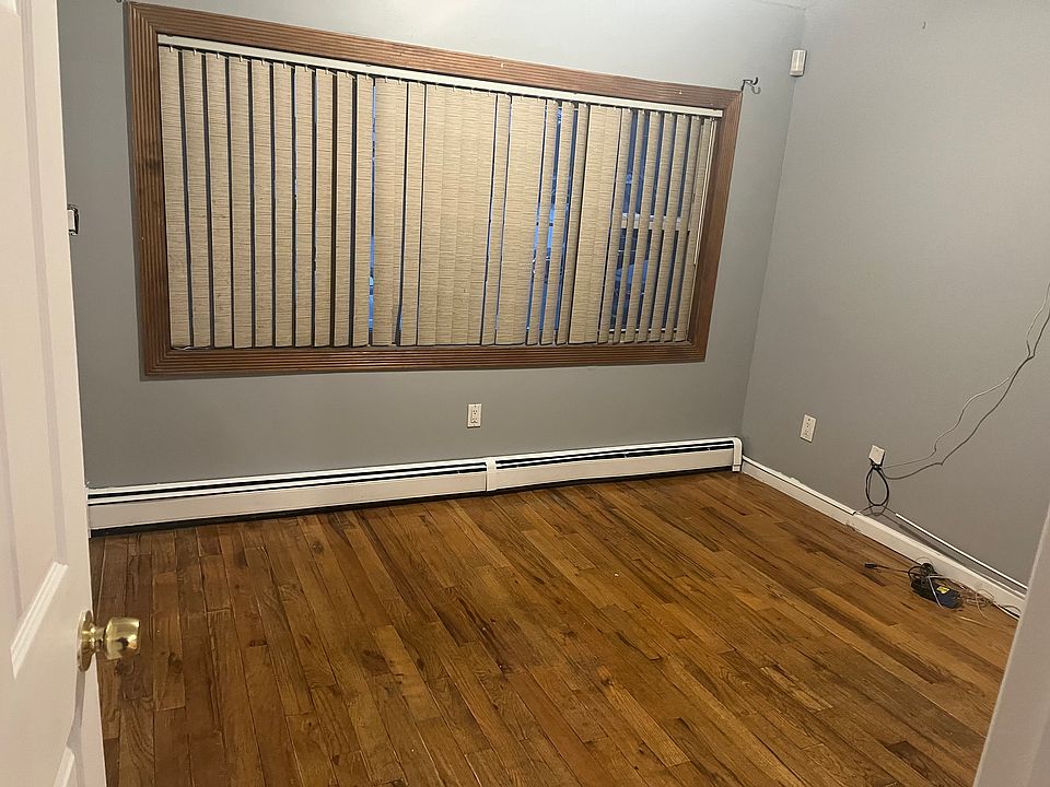2nd image of 99-17 217th Ln