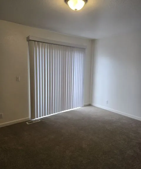 11233 Axtell St — Photo 10