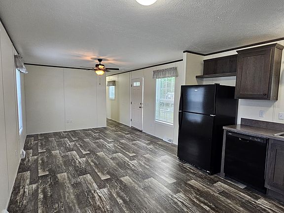 2nd image of 1664 Fyler Rd #60