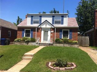 5879 Rhodes Ave, Saint Louis, MO 63109
