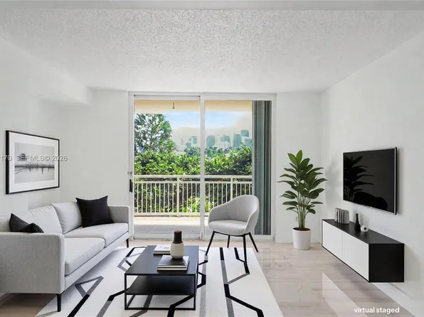 2475 Brickell Ave APT 704, Miami, FL 33129