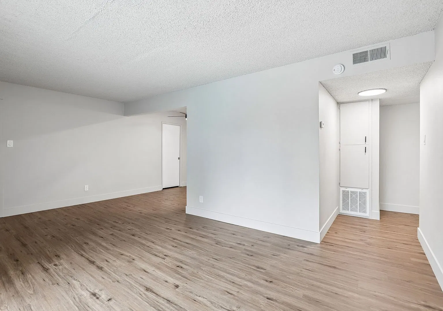 Terra Bella Apartments — Photo 4