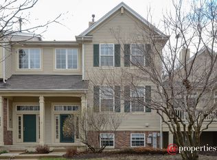 2826 N Greenwood Ave, Arlington Heights, IL 60004