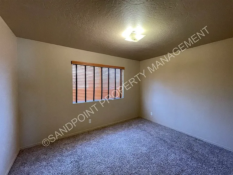 327 Olive Ave #G — Photo 15