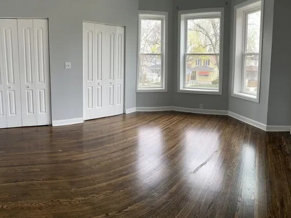 728 N Pine Ave #3F, Chicago, IL 60644