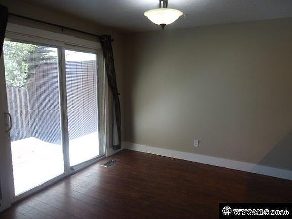 5th image of 2076 Ponderosa Way