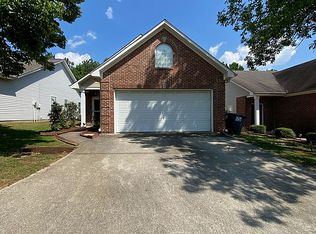 5422 Cottage Ln, Hoover, AL 35226