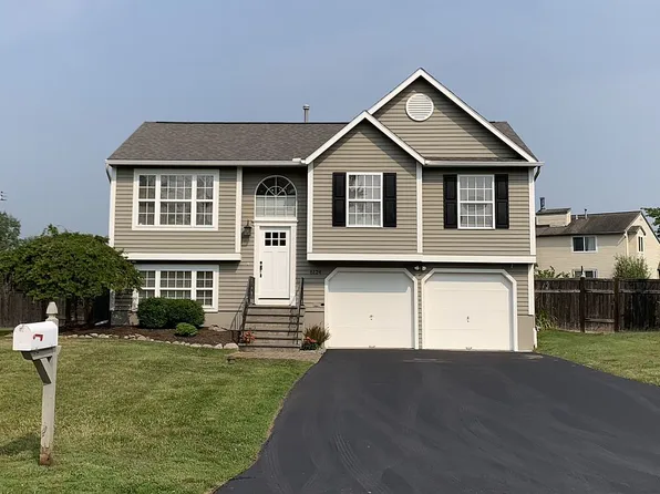 6124 Owlwood Dr, Cicero, NY 13039