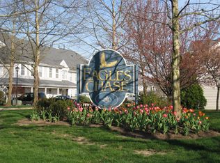 1214 Eagles Chase Dr, Lawrence Township, NJ 08648