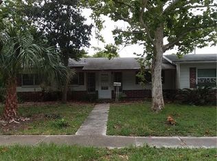 129 SW Madison Cir N, Saint Petersburg, FL 33703