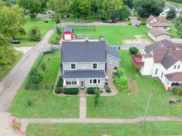 510 Broadway St, Springville, IA 52336