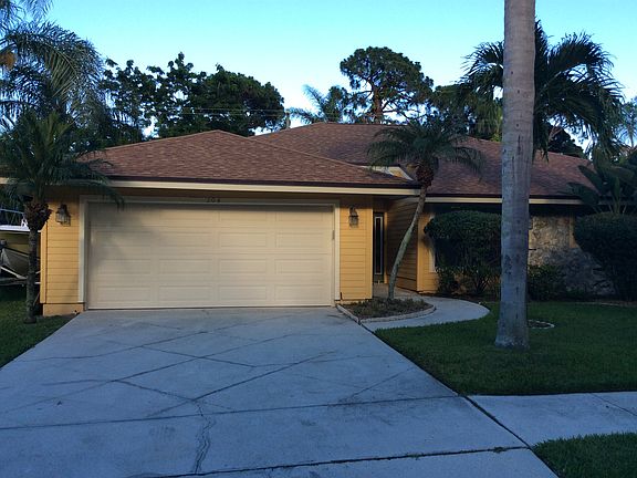 2nd image of 204 Jupiter Woods Dr