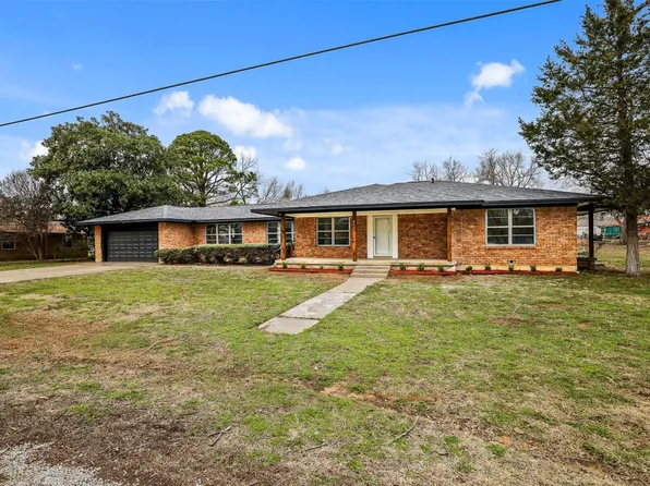 201 E Locust St, Collinsville, TX 76233