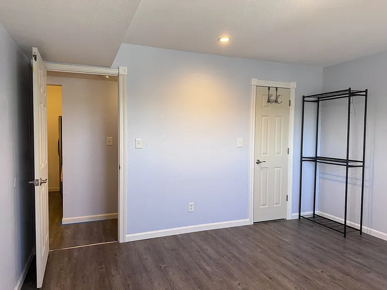 579 Wright St #203 — Photo 11
