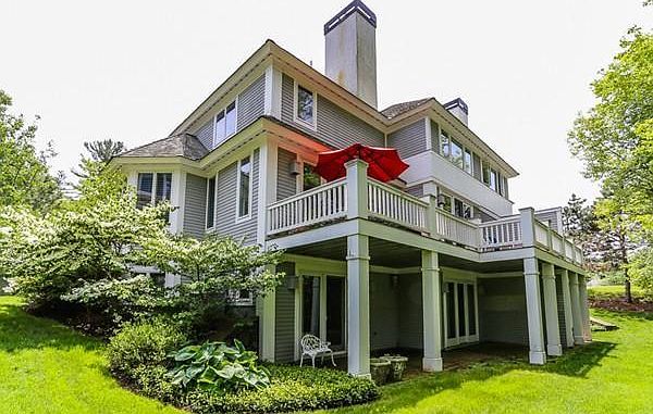 1st image of 8 Cape Ann Cir