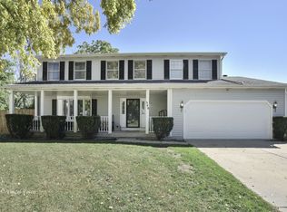 340 Orchard Ct, Woodstock, IL 60098