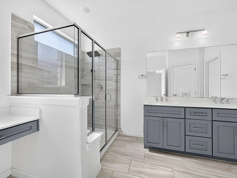 4000 Nightingale St — Photo 28