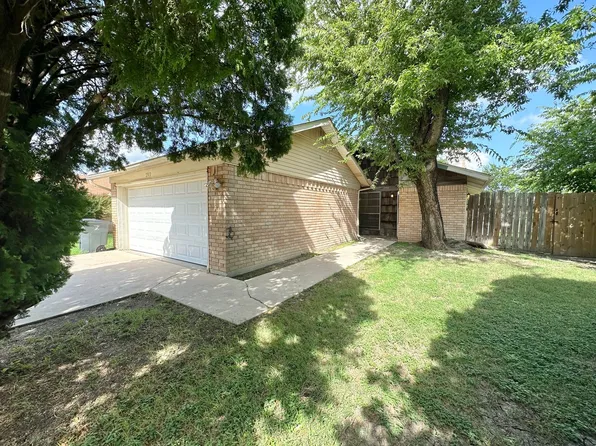 2312 Silver Dr, Killeen, TX 76542
