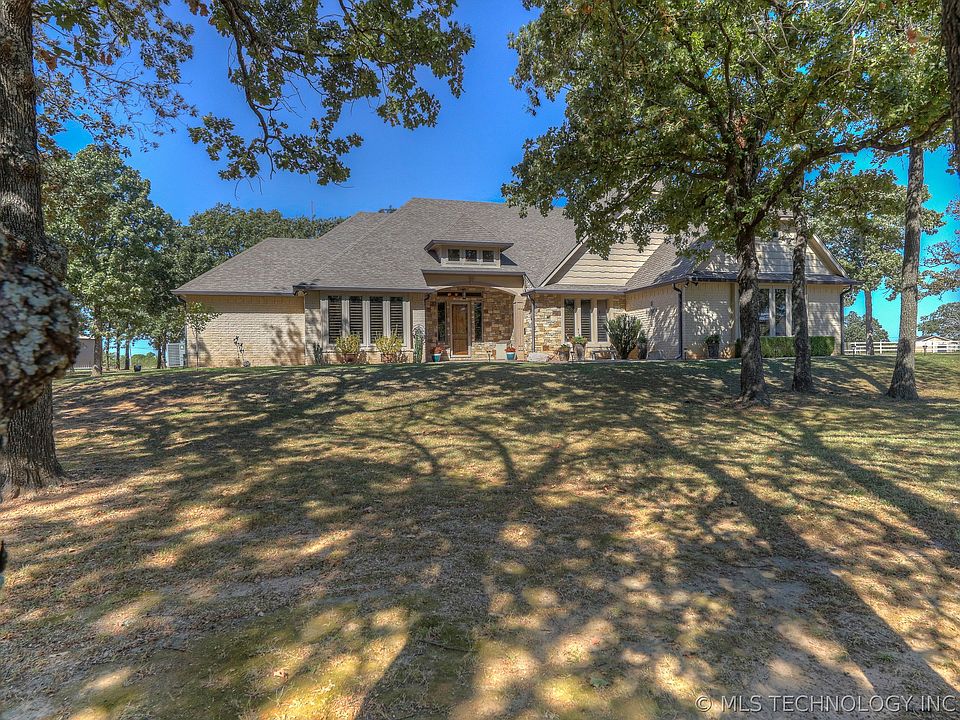 1st image of 3704 Cliff Dr