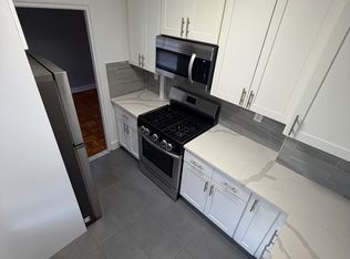 (Undisclosed Address), Fresh Meadows, NY 11365