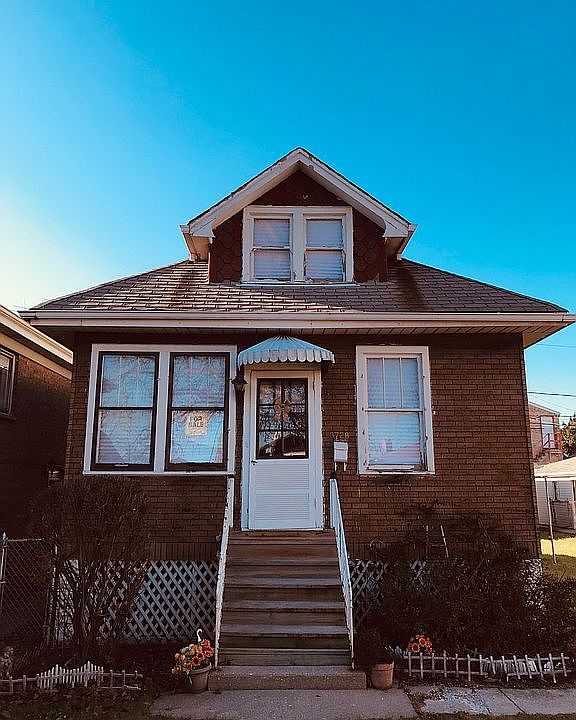 1st image of 3728 S 52nd Ct