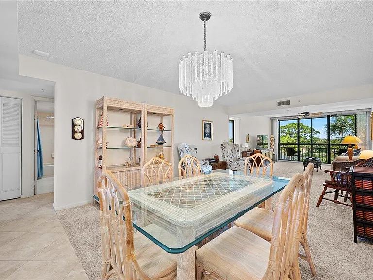 2001 Marina Isle Way #405 — Photo 8