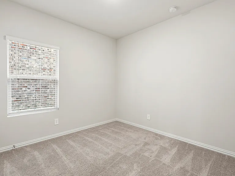 206 Goosewood Dr — Photo 7