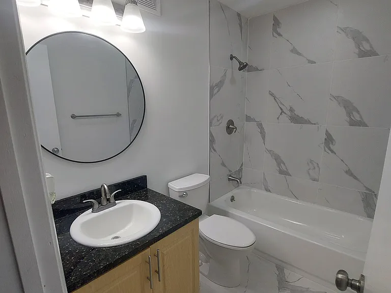 6835 SW 45th Ln — Photo 12