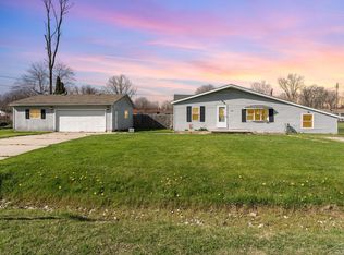 3407 Cramer Rd, Bay City, MI 48706