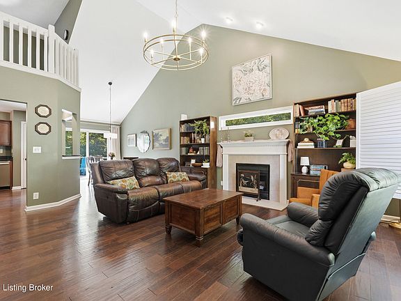 5th image of 3100 Annadale Ct