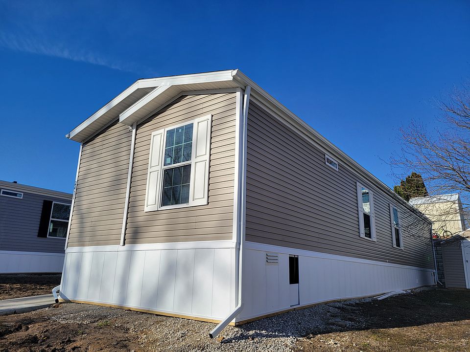 2nd image of 2411 Mead Blvd #100