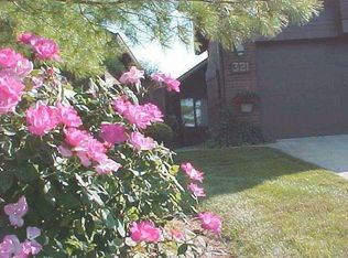 321 Exeter Ct, Greenwood, IN 46143