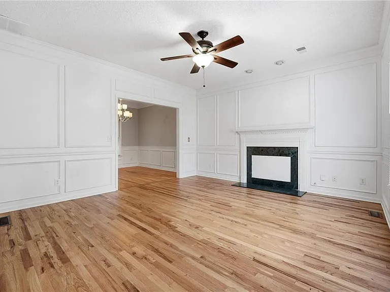5697 Frontier Walk Ln — Photo 5