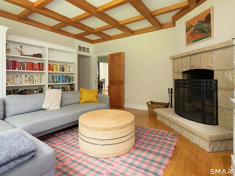 63 Belden St — Photo 15