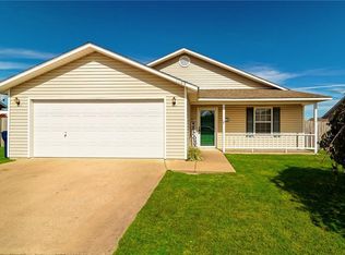 1109 Flynt St, Siloam Springs, AR 72761