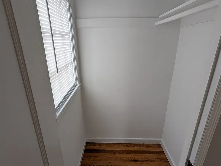 9 Saratoga Rd #9 — Photo 6