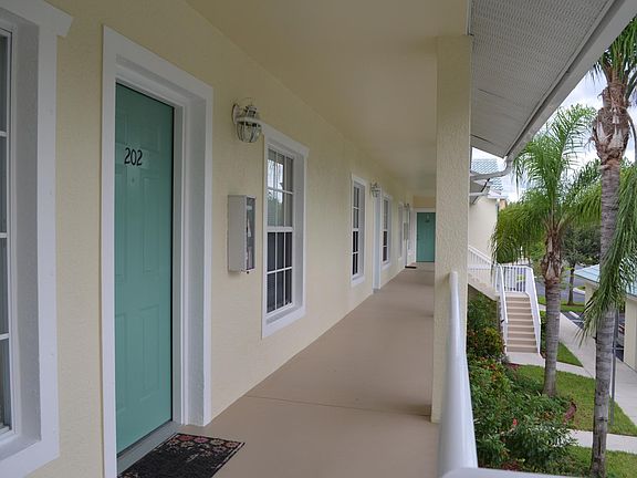 3rd image of 4925 Sandra Bay Dr APT 202
