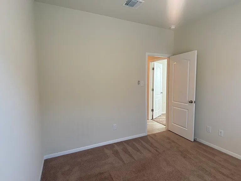 2220 Chia Ct — Photo 18
