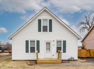 919 Avenue L, Council Bluffs, IA 51503