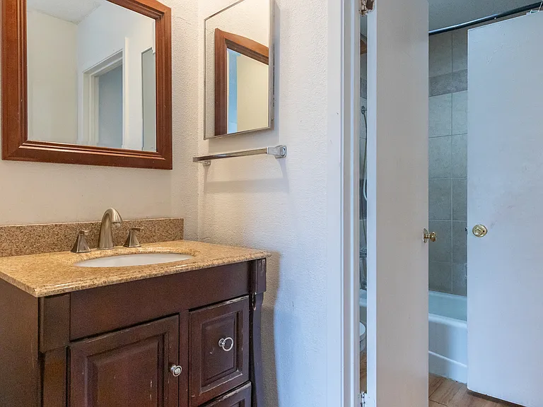 1310 Westheimer Rd #210 — Photo 27