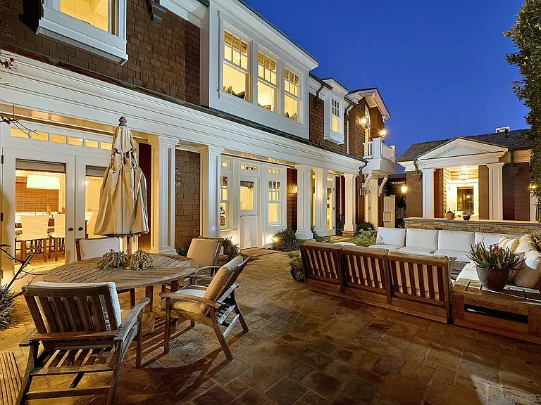 2720 Ocean Front — Photo 15