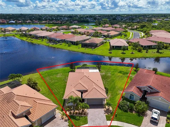 9263 Peregrine Way, North Port, FL 34287