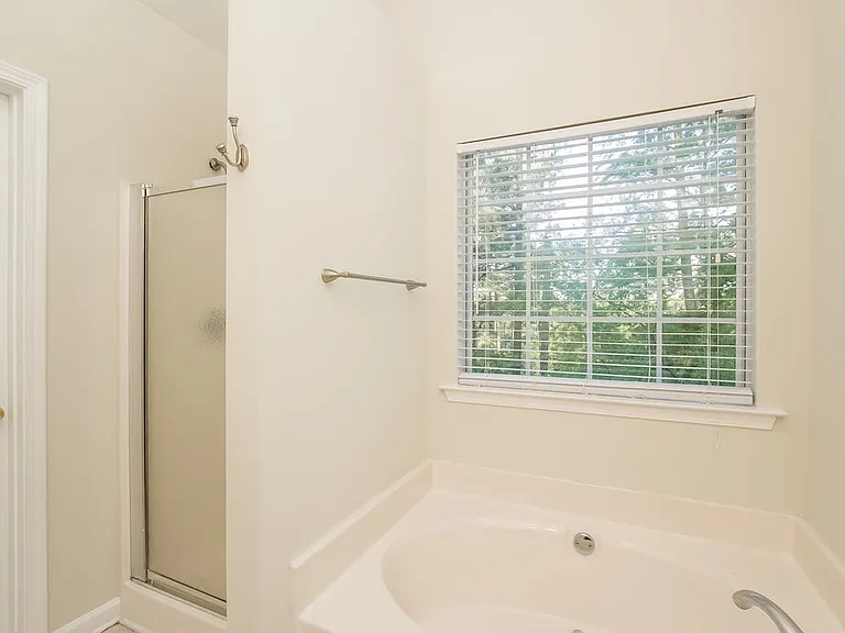 212 Browning Cir — Photo 13