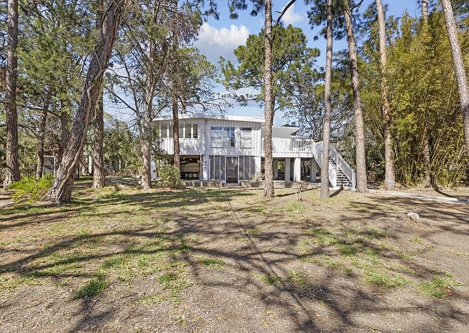 1st image of 1149 Shell Crest Ave