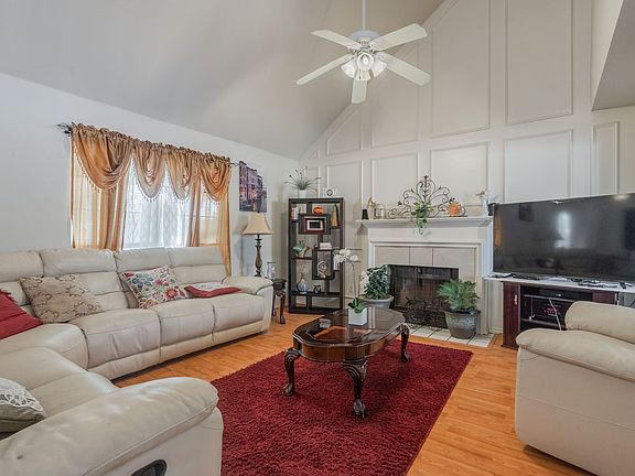 813AtteberryLn_H-5.jpg