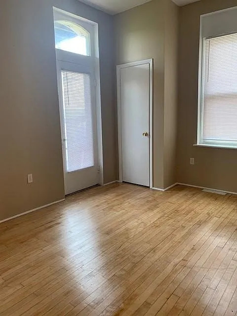 1 bed, $900 — Photo 4