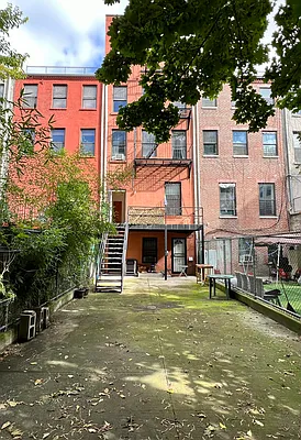 Rented by Bohemia Realty Group | media 20