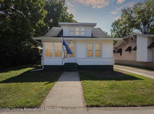 1341 Haslett Rd, Haslett, MI 48840